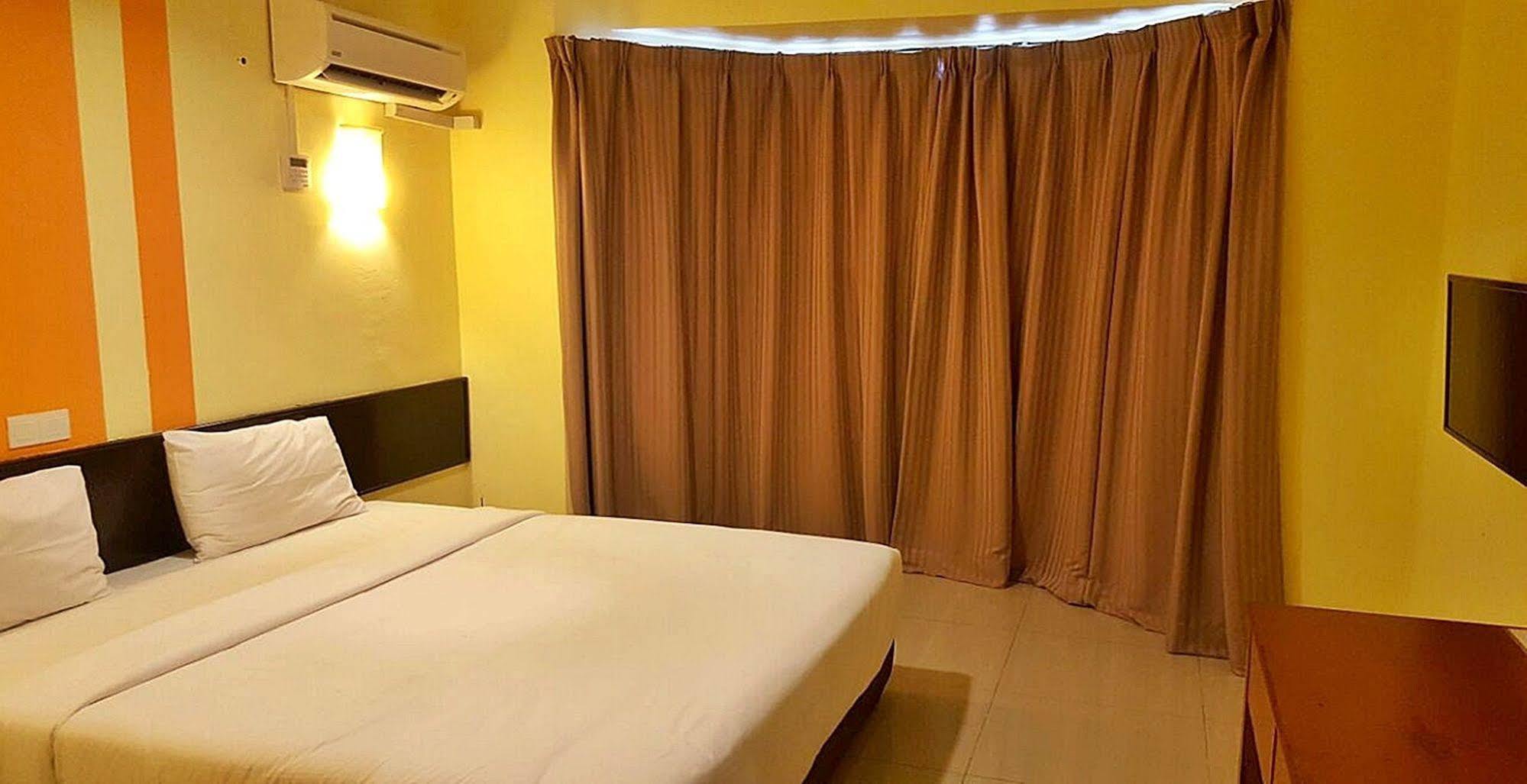 Sun Inns Hotel Sitiawan Εξωτερικό φωτογραφία